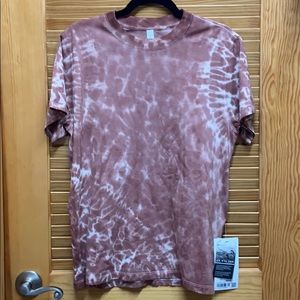 Lululemon Tee